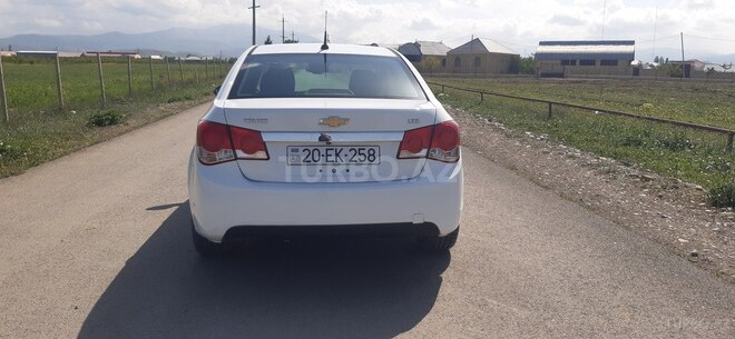 Chevrolet Cruze 2013, 136,000 km - 1.4 l - Gəncə