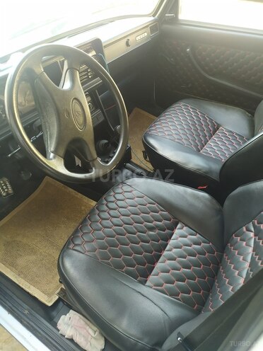 LADA (VAZ) 2107 2009, 31,000 km - 1.6 l - Tovuz
