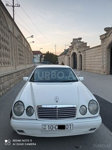 Mercedes E 320 1996, 245,800 km - 3.2 л - Bakı