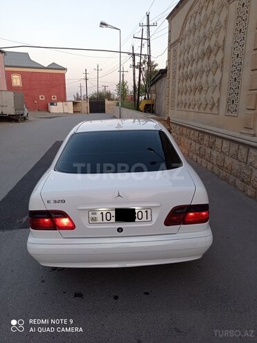 Mercedes E 320 1996, 245,800 km - 3.2 л - Bakı