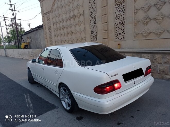 Mercedes E 320 1996, 245,800 km - 3.2 л - Bakı
