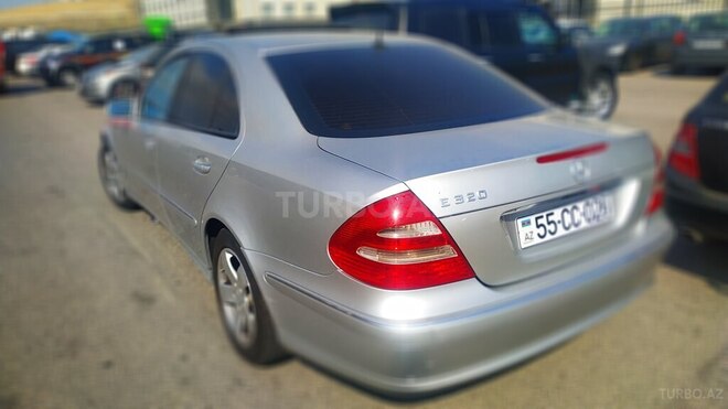 Mercedes E 320 2002, 217,000 km - 3.2 л - Bakı
