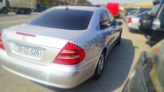 Mercedes E 320 2002, 217,000 km - 3.2 л - Bakı