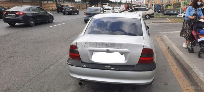 Opel Vectra 1998, 345,000 km - 1.8 l - Bakı