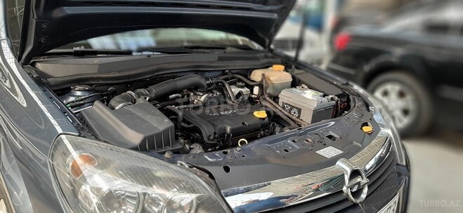 Opel Astra 2006, 171,000 km - 1.4 l - Gəncə