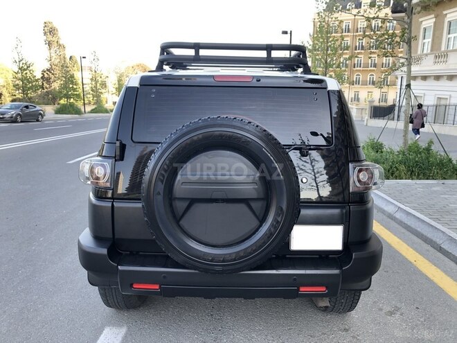 Toyota FJ Cruiser 2013, 54,200 km - 4.0 l - Bakı