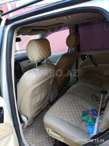 Mercedes ML 270 2001, 239,382 km - 2.7 l - Bakı