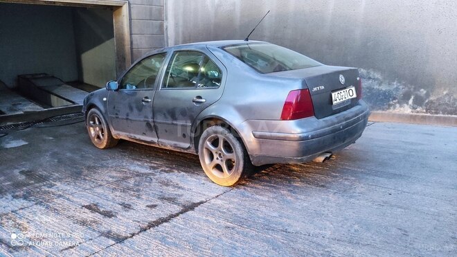 Volkswagen Jetta 2003, 257,330 km - 1.8 л - Bakı
