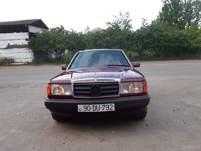 Mercedes 190 1992, 385,329 km - 2.0 l - Bakı