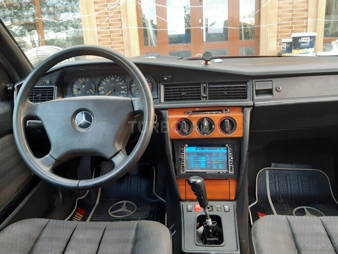 Mercedes 190 1992, 385,329 km - 2.0 l - Bakı