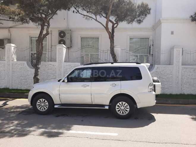 Mitsubishi Pajero 2012, 146,000 km - 3.0 л - Bakı