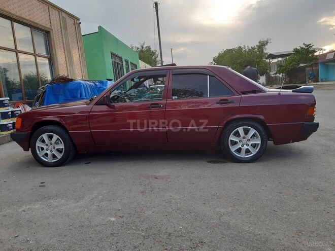 Mercedes 190 1992, 385,329 km - 2.0 l - Bakı