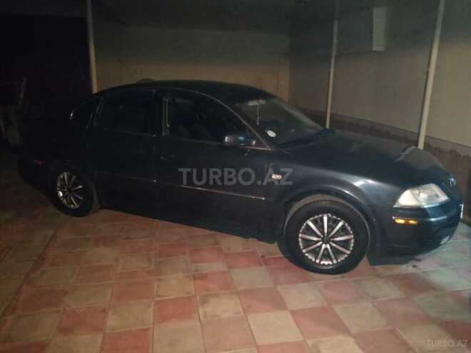 Volkswagen Passat 2001, 233,000 km - 1.8 l - Tovuz