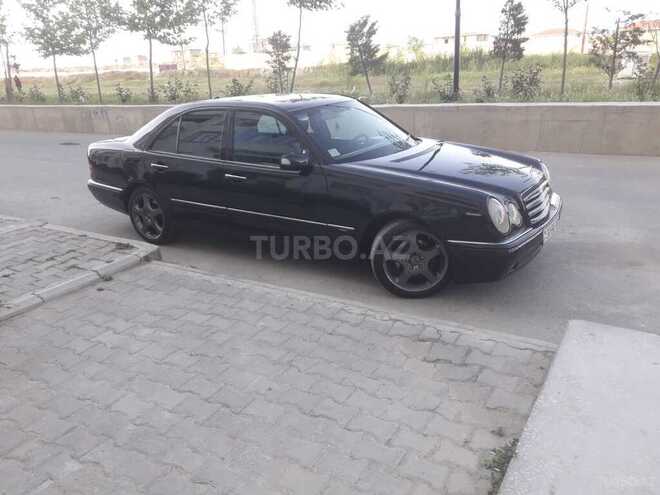 Mercedes E 240 1999, 232,154 km - 2.4 l - Bakı