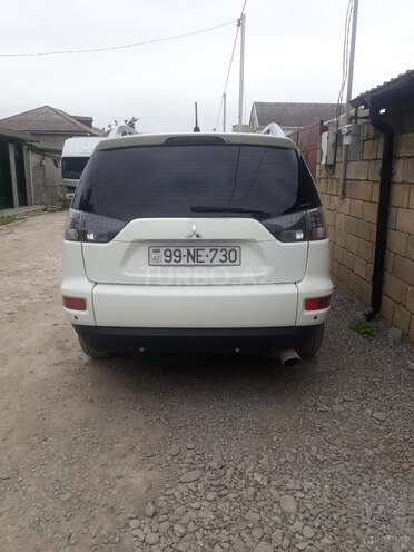 Mitsubishi Outlander 2009, 214,284 km - 2.4 l - Xaçmaz