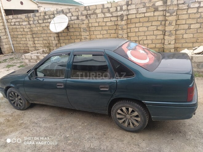 Opel Vectra 1995, 479,402 km - 1.6 л - Bakı