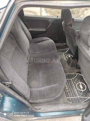 Opel Vectra 1995, 479,402 km - 1.6 л - Bakı