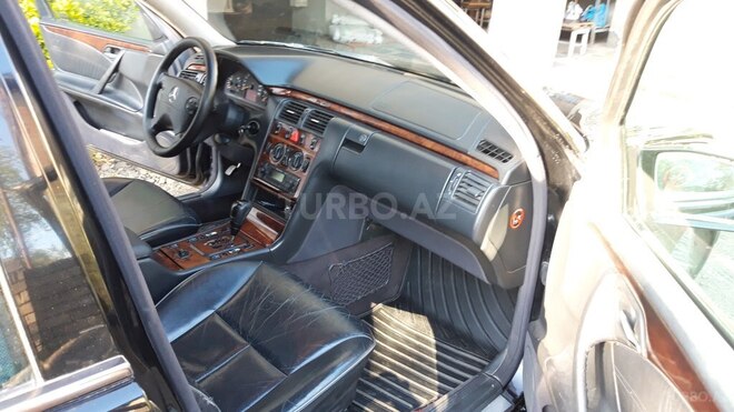 Mercedes E 220 2000, 465,823 km - 2.2 l - Lənkəran