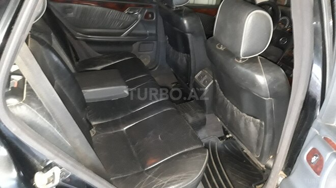 Mercedes E 220 2000, 465,823 km - 2.2 l - Lənkəran
