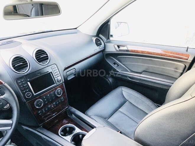 Mercedes GL 550 2010, 107,638 km - 5.5 л - Bakı