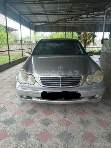 Mercedes C 240 2000, 450,000 km - 2.4 л - Beyləqan