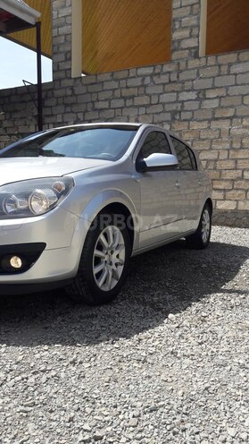Opel Astra 2006, 121,000 km - 1.4 л - Gəncə