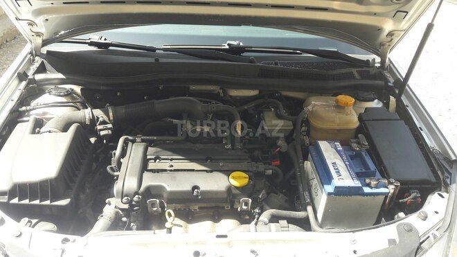 Opel Astra 2006, 121,000 km - 1.4 л - Gəncə