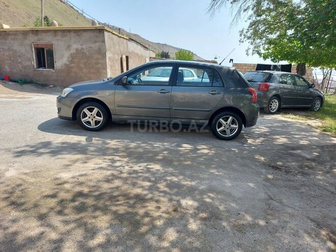 Toyota Corolla 2005, 181,000 km - 1.4 l - Bakı