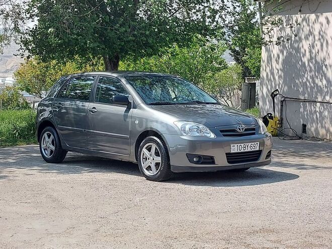 Toyota Corolla 2005, 181,000 km - 1.4 l - Bakı