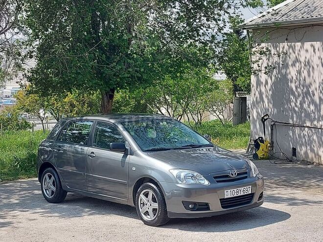 Toyota Corolla 2005, 181,000 km - 1.4 l - Bakı