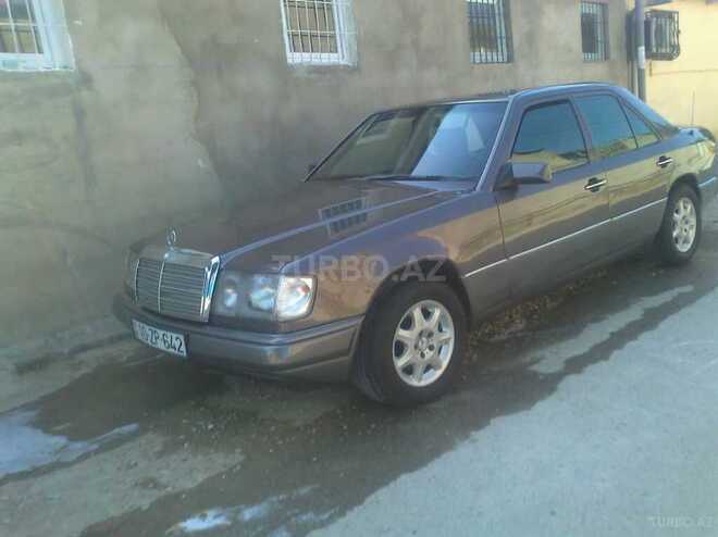 Mercedes E 250 1993, 750,000 km - 2.5 l - Bakı