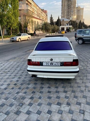 BMW 535 1993, 300,777 km - 3.5 l - Bakı
