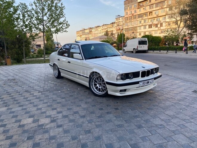 BMW 535 1993, 300,777 km - 3.5 l - Bakı