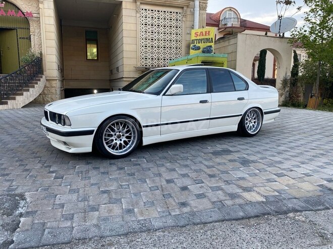 BMW 535 1993, 300,777 km - 3.5 l - Bakı