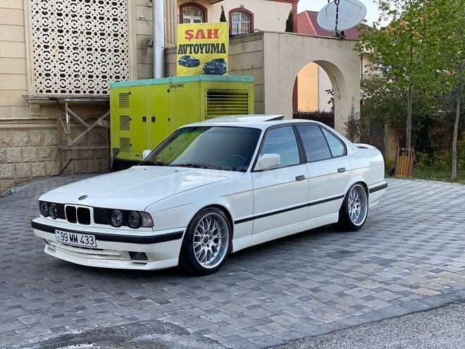BMW 535 1993, 300,777 km - 3.5 l - Bakı