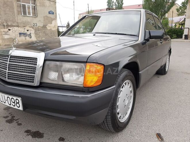 Mercedes 190 1991, 250,000 km - 2.0 l - Sumqayıt