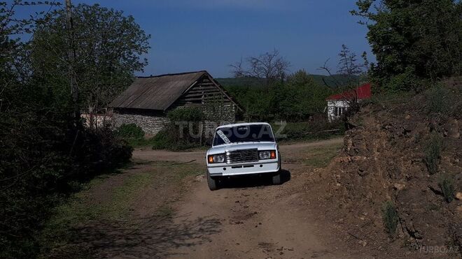 LADA (VAZ) 2107 2003, 140,000 km - 1.6 л - Balakən