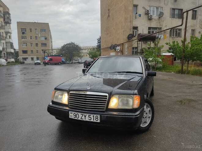 Mercedes E 220 1994, 404,000 km - 2.2 l - Bakı