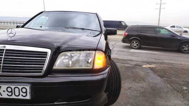 Mercedes C 230 1999, 228,000 km - 2.3 l - Bakı
