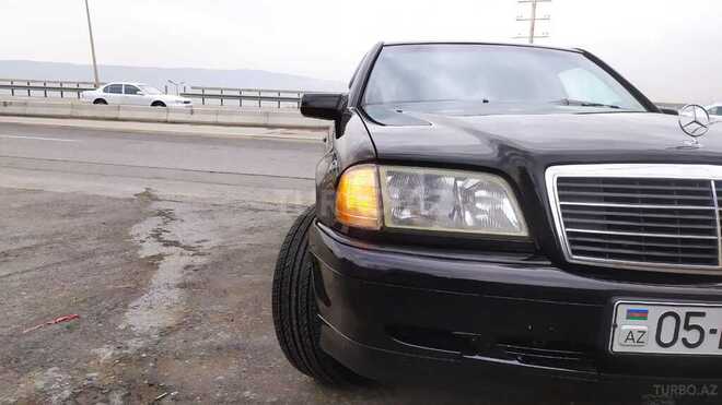 Mercedes C 230 1999, 228,000 km - 2.3 l - Bakı