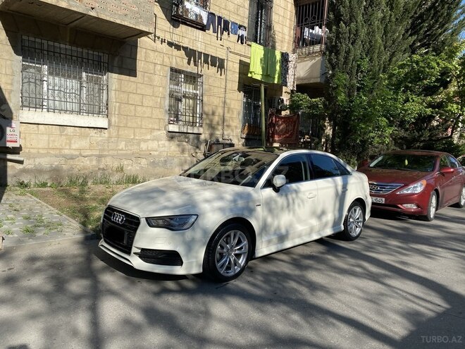 Audi A3 2014, 73,800 km - 1.4 л - Bakı