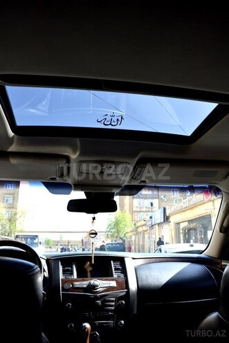 Nissan Patrol 2010, 155,000 km - 5.6 l - Bakı