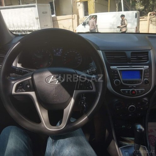 Hyundai Accent 2011, 233,000 km - 1.6 l - Bakı