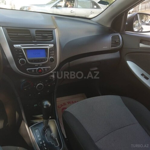 Hyundai Accent 2011, 233,000 km - 1.6 l - Bakı