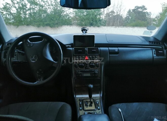 Mercedes E 200 2000, 445,067 km - 2.0 l - Ağdaş