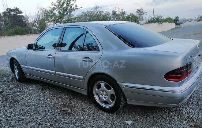 Mercedes E 200 2000, 445,067 km - 2.0 l - Ağdaş