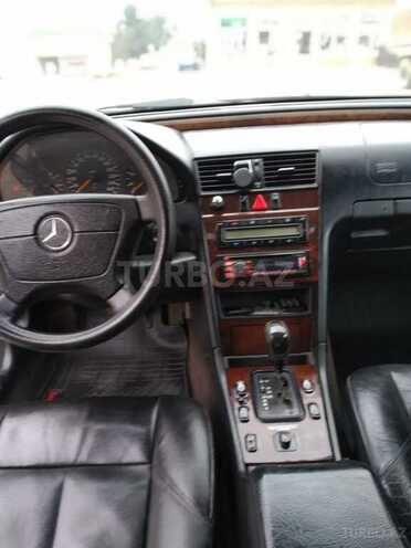Mercedes C 230 1997, 240,000 km - 2.3 л - Bakı