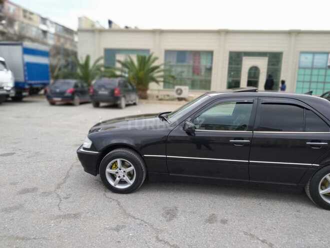 Mercedes C 230 1997, 240,000 km - 2.3 л - Bakı