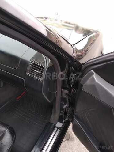 Mercedes C 230 1997, 240,000 km - 2.3 л - Bakı