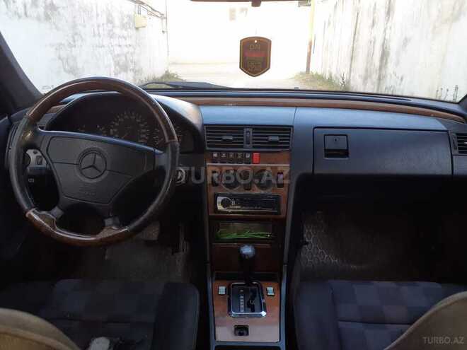 Mercedes C 220 1993, 365,656 km - 2.2 l - Sumqayıt